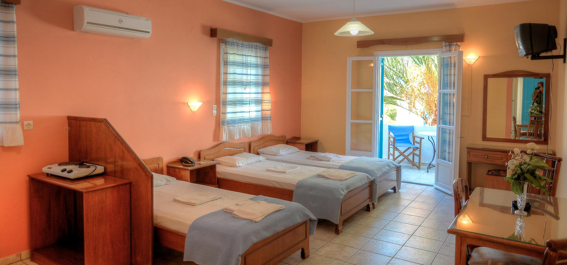 Amorgos Hotel Studios